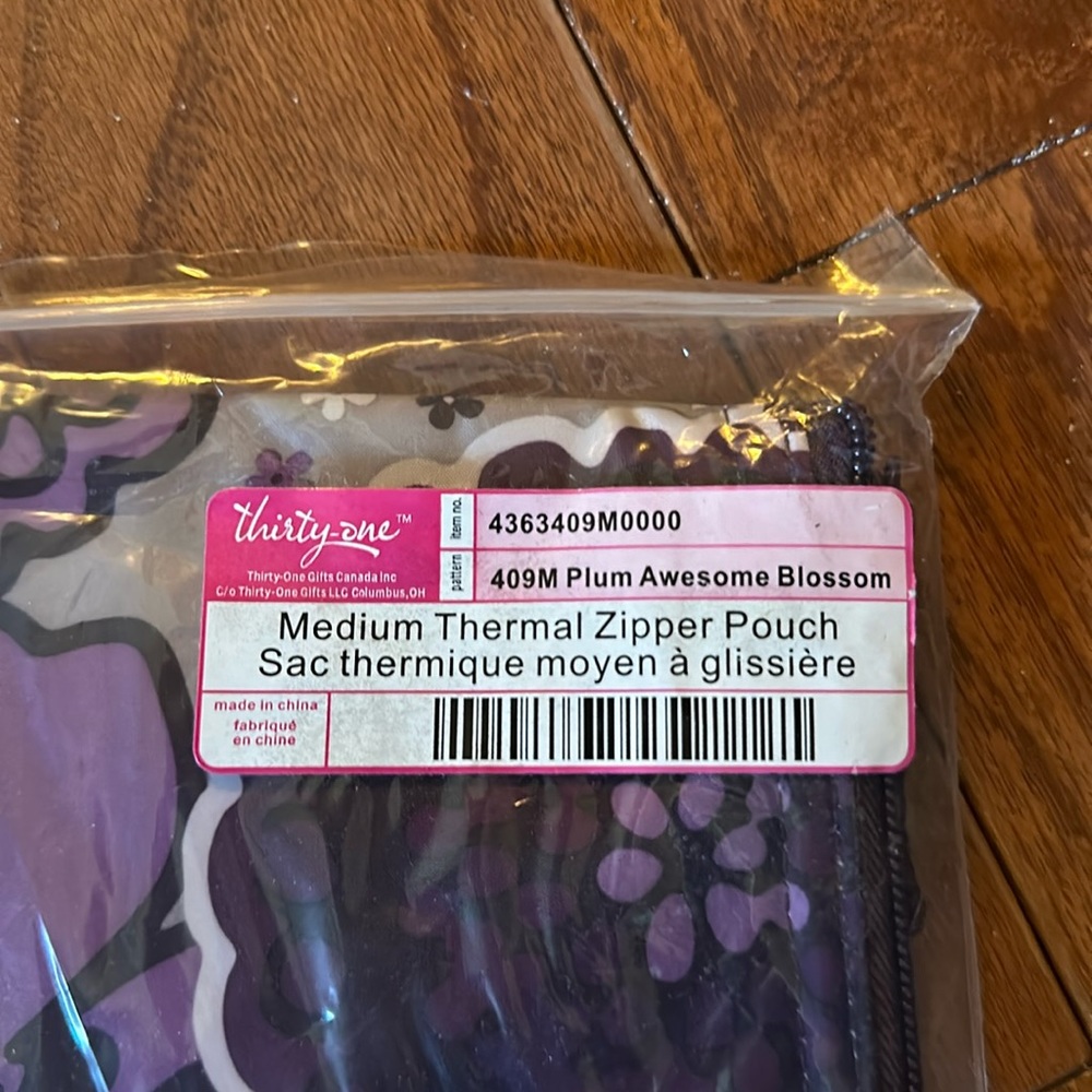 Thirty One Thermal Zippered Pouch NB